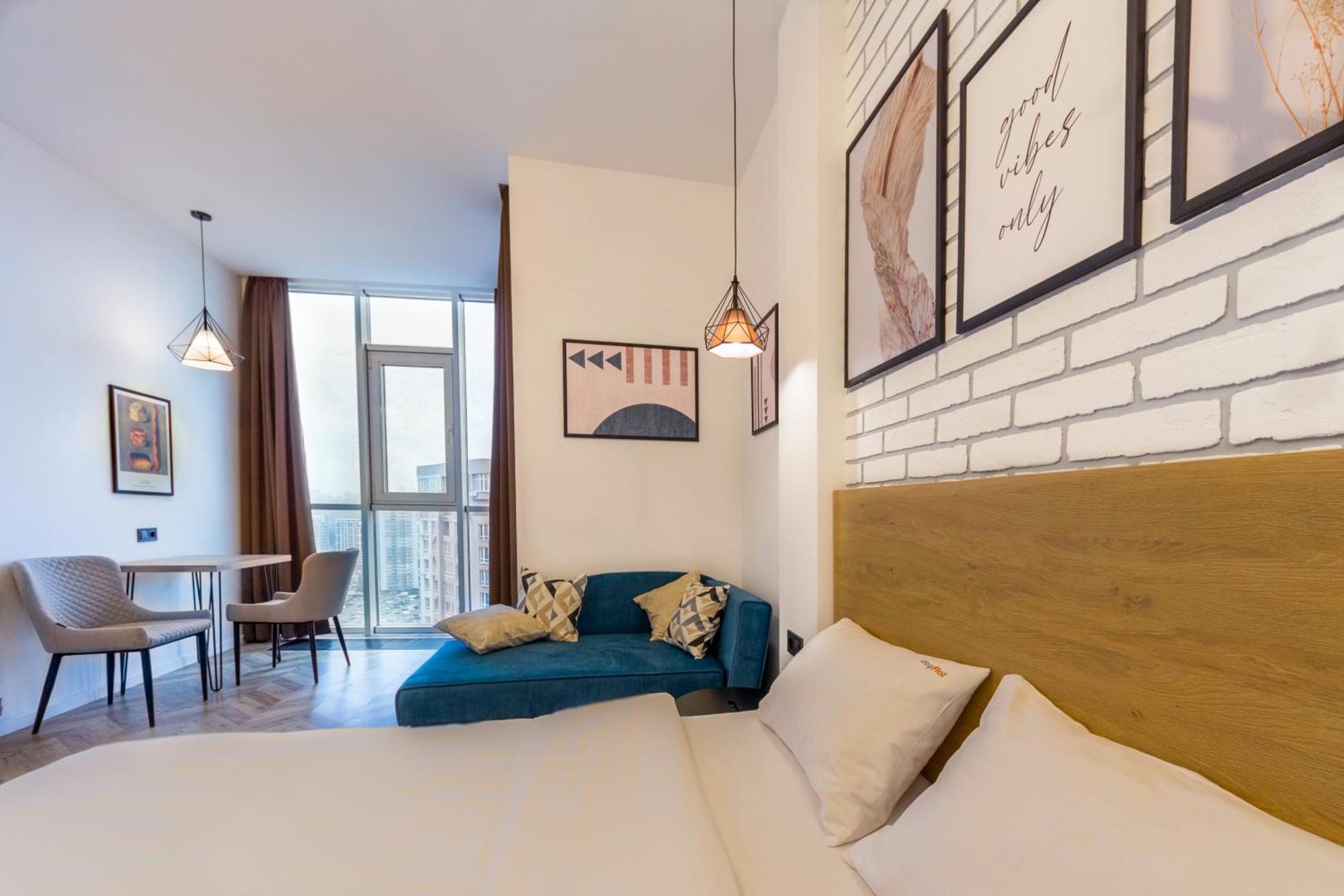 Design Apartments With Panoramic View Kiev Buitenkant foto